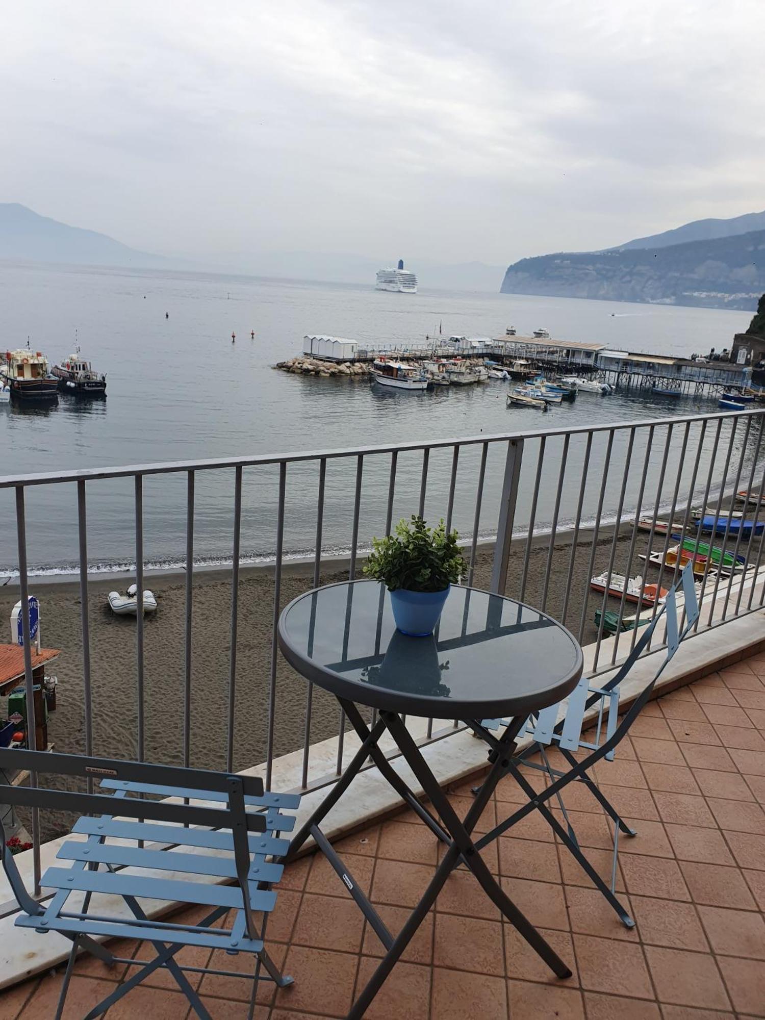 Sea View Casa Anna Sorrento Apartment ภายนอก รูปภาพ